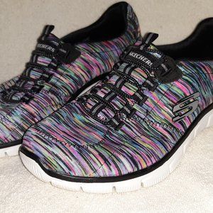 Skechers Womens Size 7.5 Slip On Shoes Memory Foam